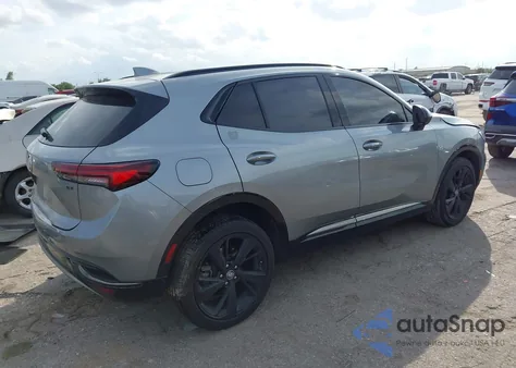 2023 Buick Envision Preferred Fwd z USA, uszkodzony, nr VIN LRBAZLR47PD015002